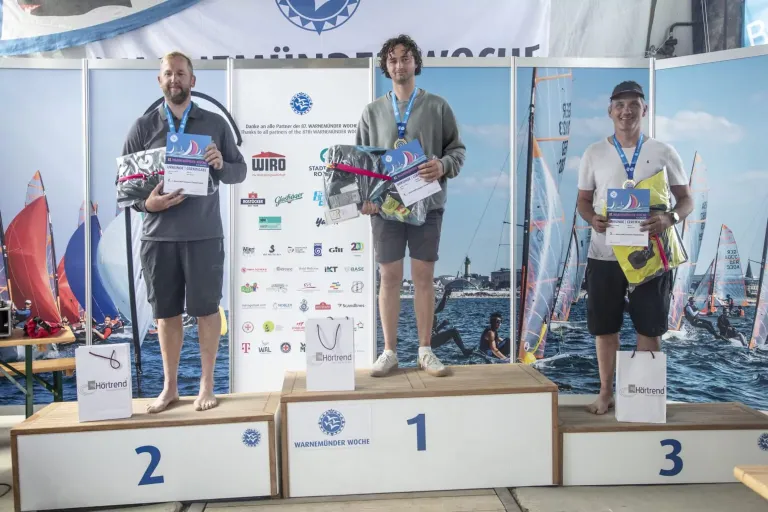 7-Day-2-Podium-winners-©-Pepe-Hartmann.webp